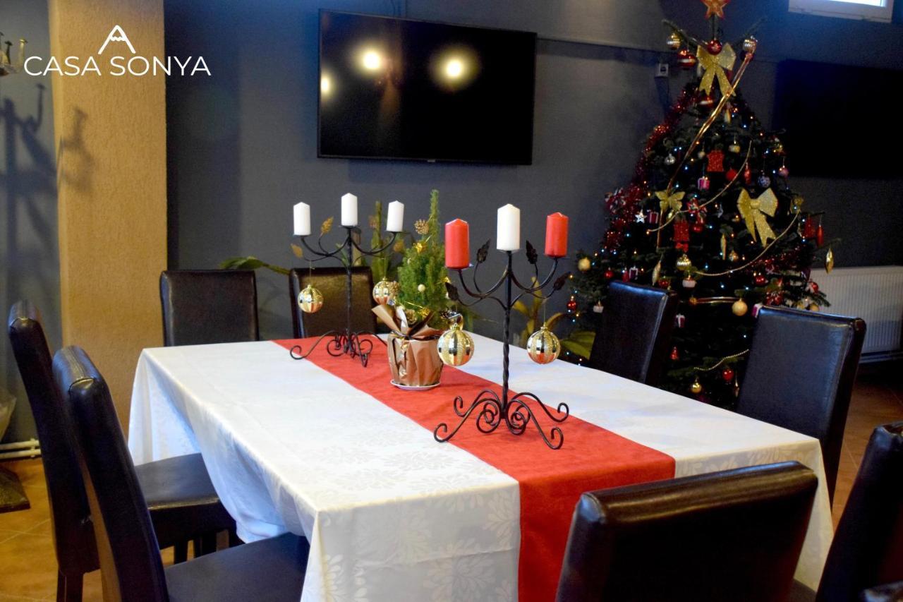 Casa Sonya Apartment Aninoasa Екстериор снимка